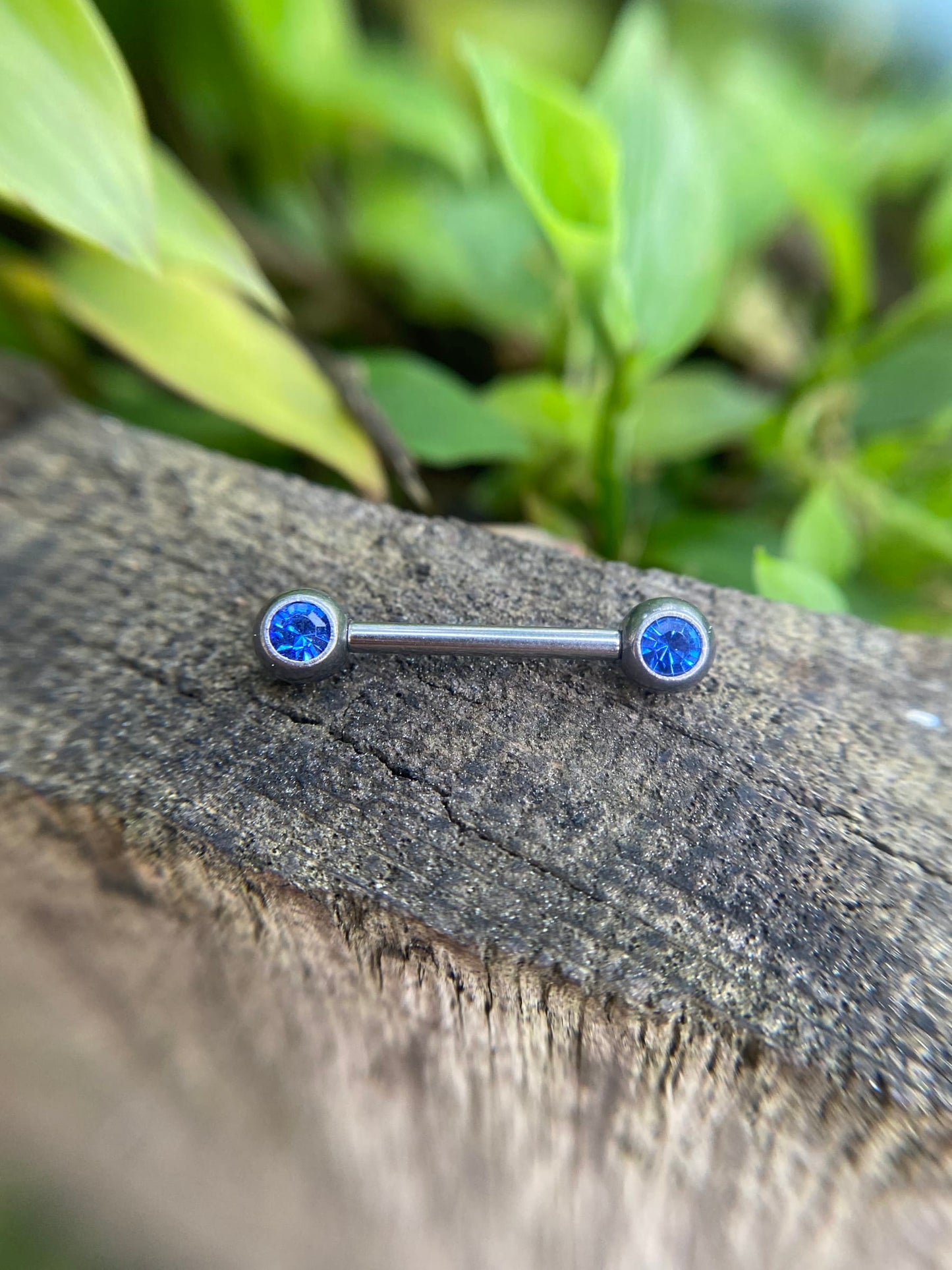 accesorio Barbell titanio - Barbell bolas con gema para nipple azul