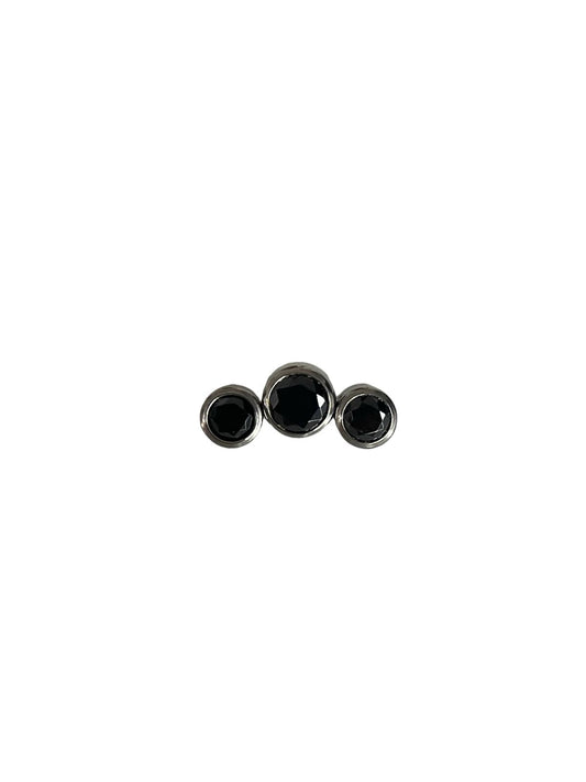 Accesorio minicluster c/ rosca titanio ASTM F136 - Accesorio medialuna 3 gemas negro 14G- 2.5 x 3 x 2.5mm