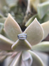 Argolla titanio ASTM F136 - Segment ring triple argolla zircon lateral en angulo