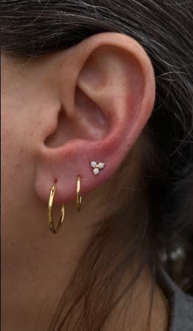 Accesorio c/ pin Oro 14k - Trinity ópalo oro 14k