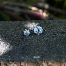 Accesorio prong set c/ rosca titanio ASTM F136 - Zirconia prong set 3 garras blanco