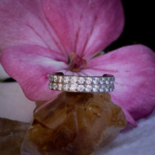 Argolla titanio ASTM F136 - Segment ring con doble línea de zirconias lateral apegada blanco