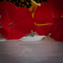 Figura c/ rosca titanio ASTM F136 - Cruz