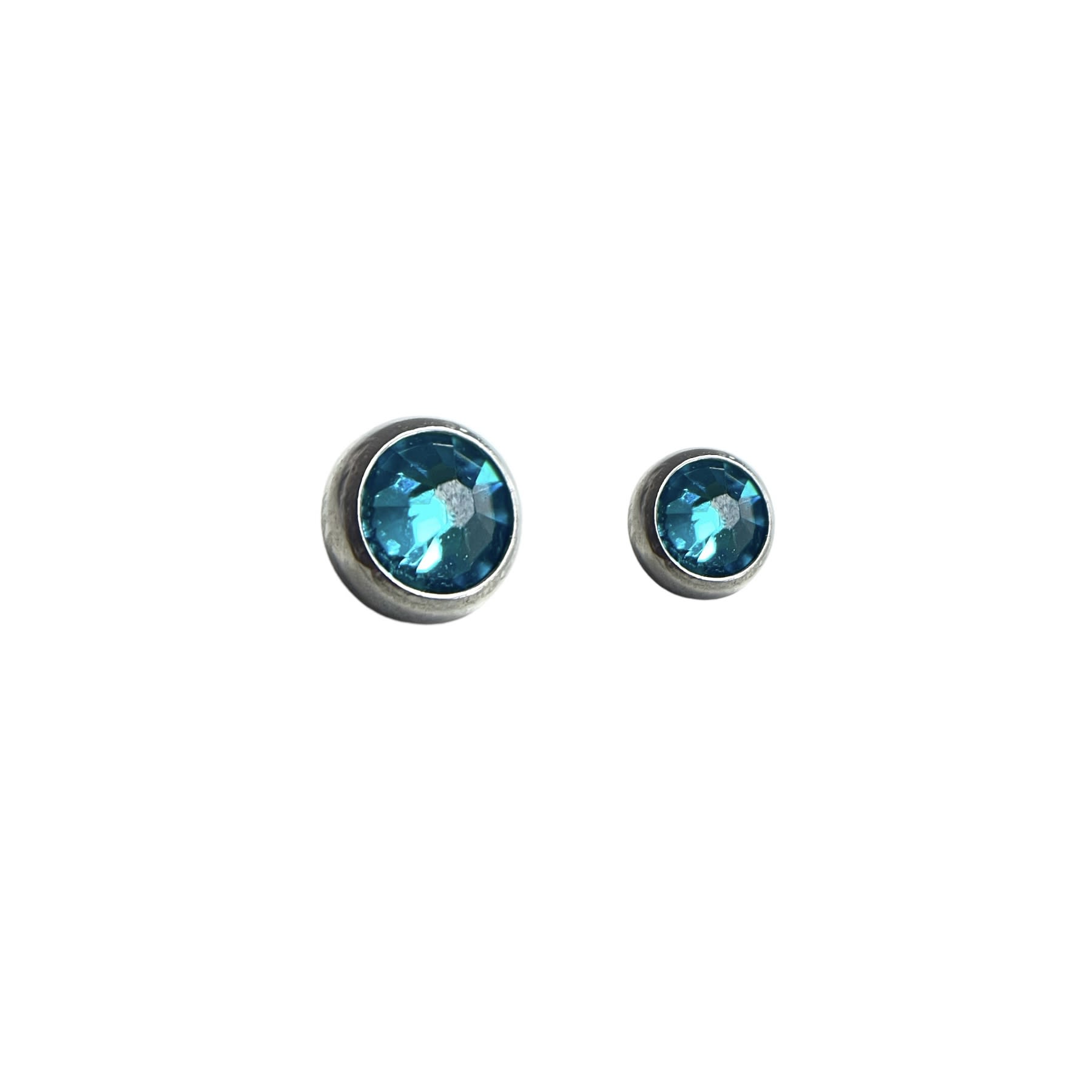 Accesorio c/ pin titanio ASTM F136 -Accesorio zircón celeste plano biselado threadless o push pin
