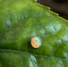 Accesorio opal c/ rosca titanio ASTM F136 - Accesorio con ópalo citrine