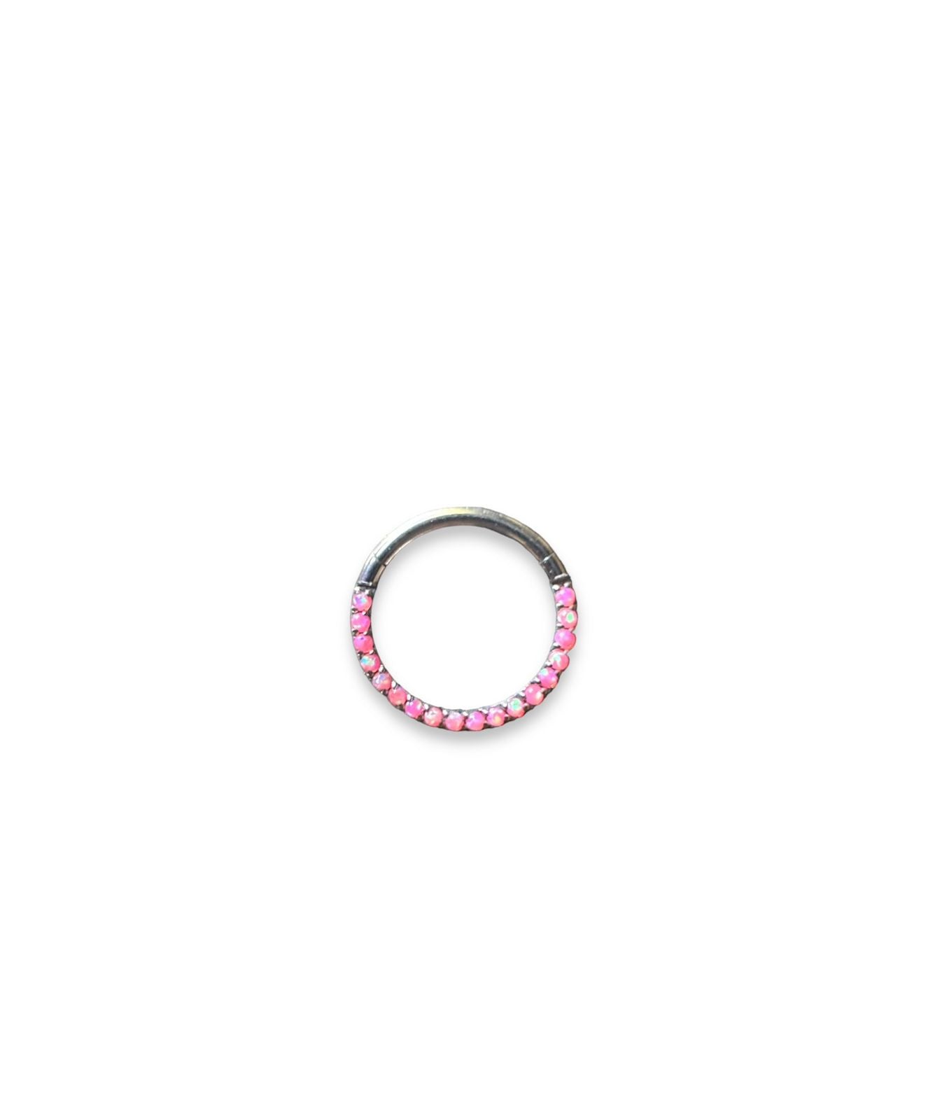 Argolla titanio ASTM F136 - Segment ring con línea de ópalos frontal pink